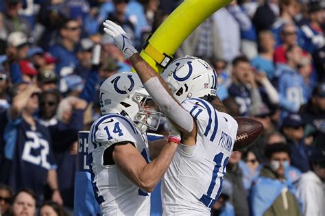 Minshew throws for TD in OT as the Colts win 4th straight, down Titans 31-28